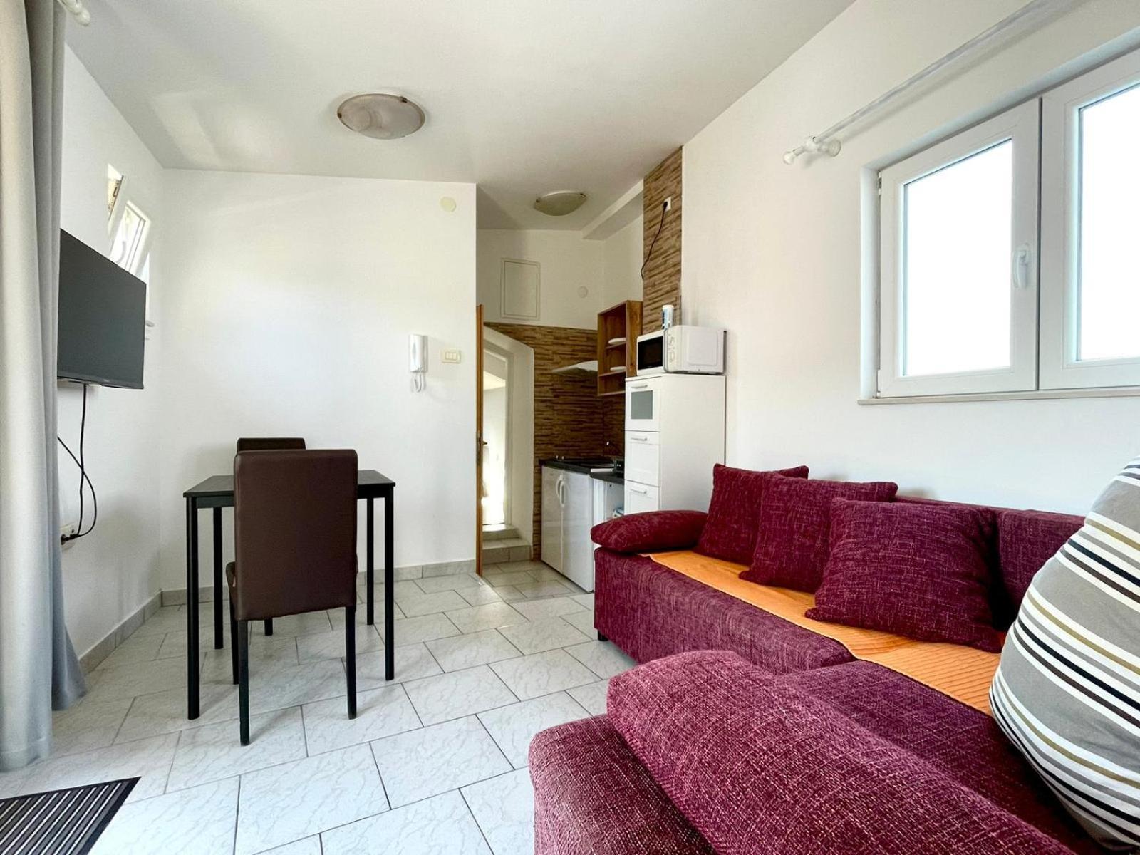 Apartmani Mauro Sa Terasom Crikvenica Zewnętrze zdjęcie