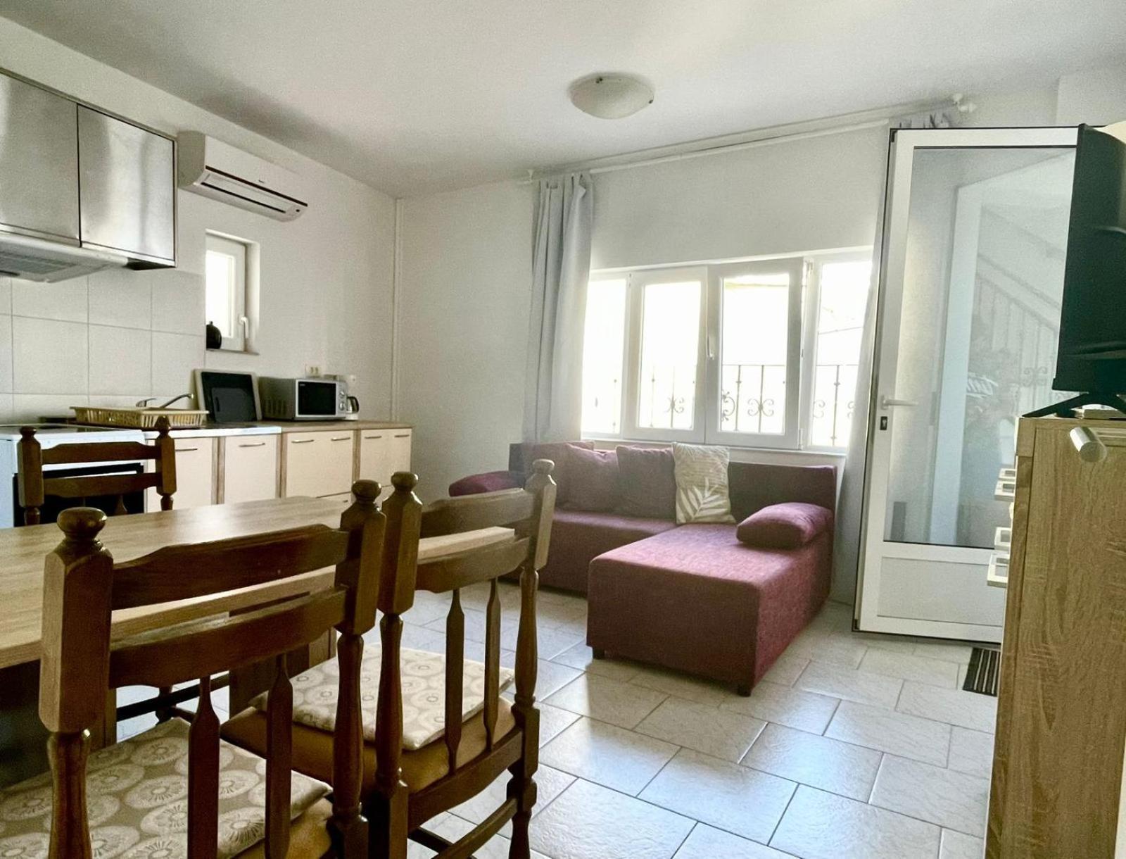 Apartmani Mauro Sa Terasom Crikvenica Zewnętrze zdjęcie